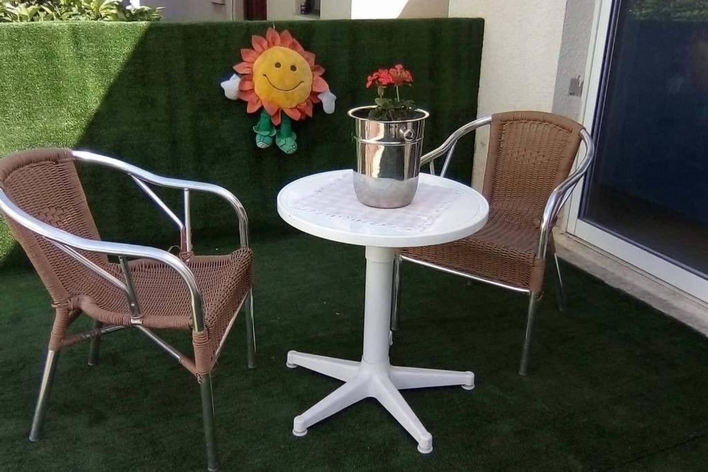 Paphos Inn Kültér fotó
